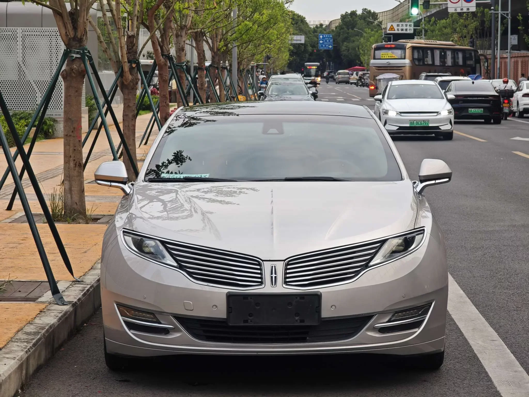 Lincoln MKZ