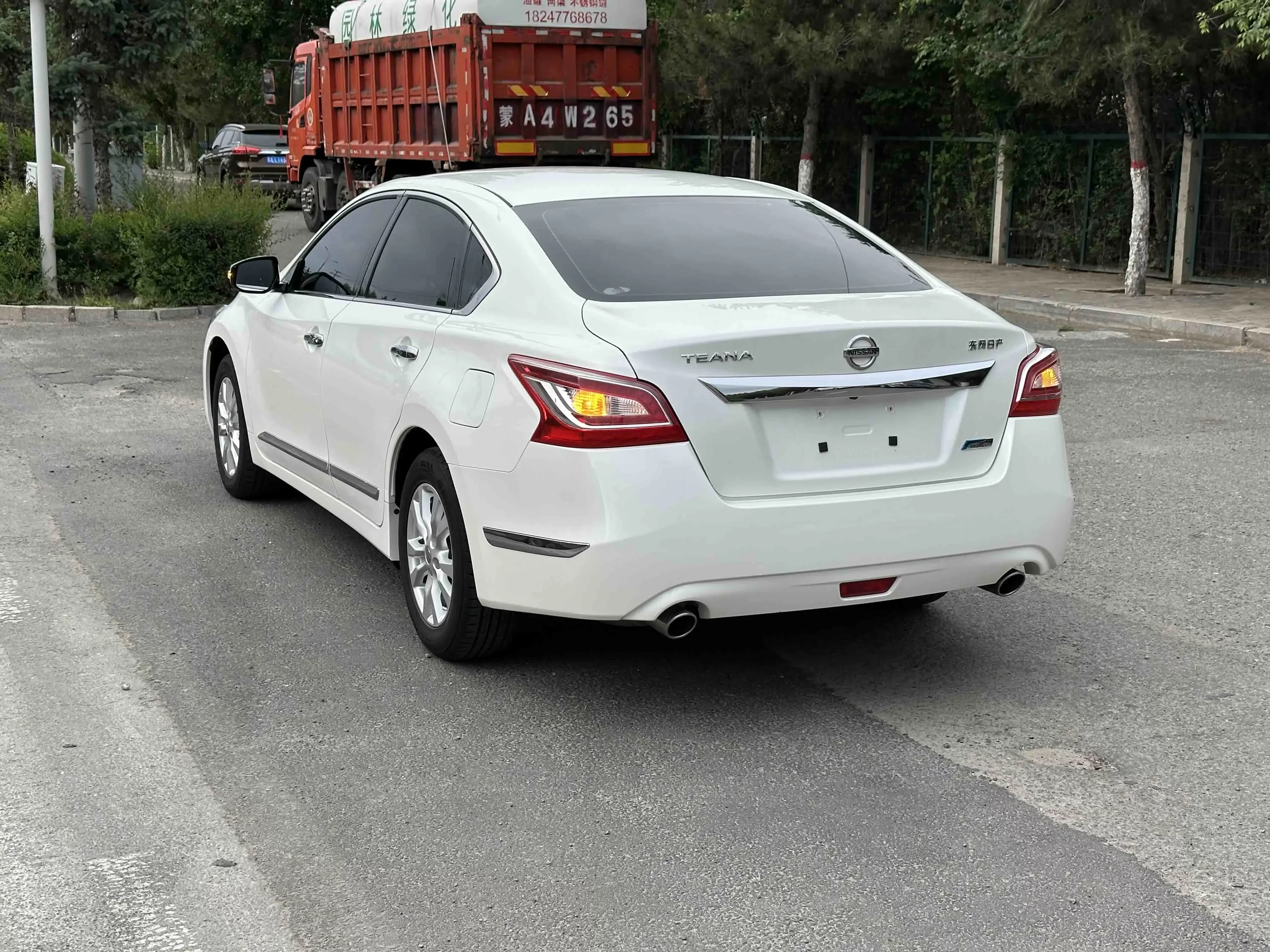 Nissan Altima