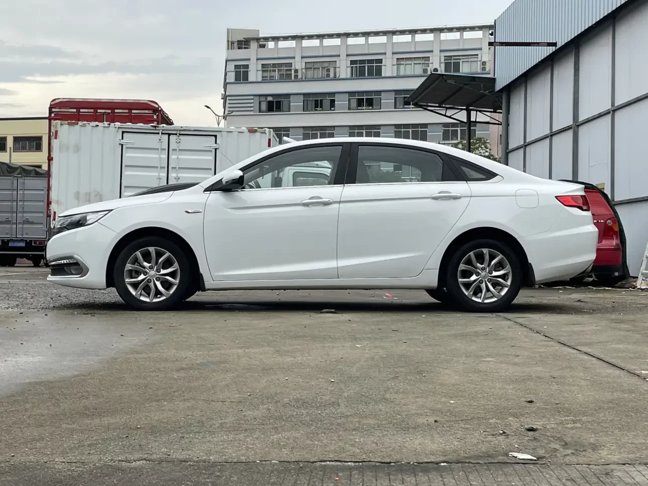 Geely Emgrand GL