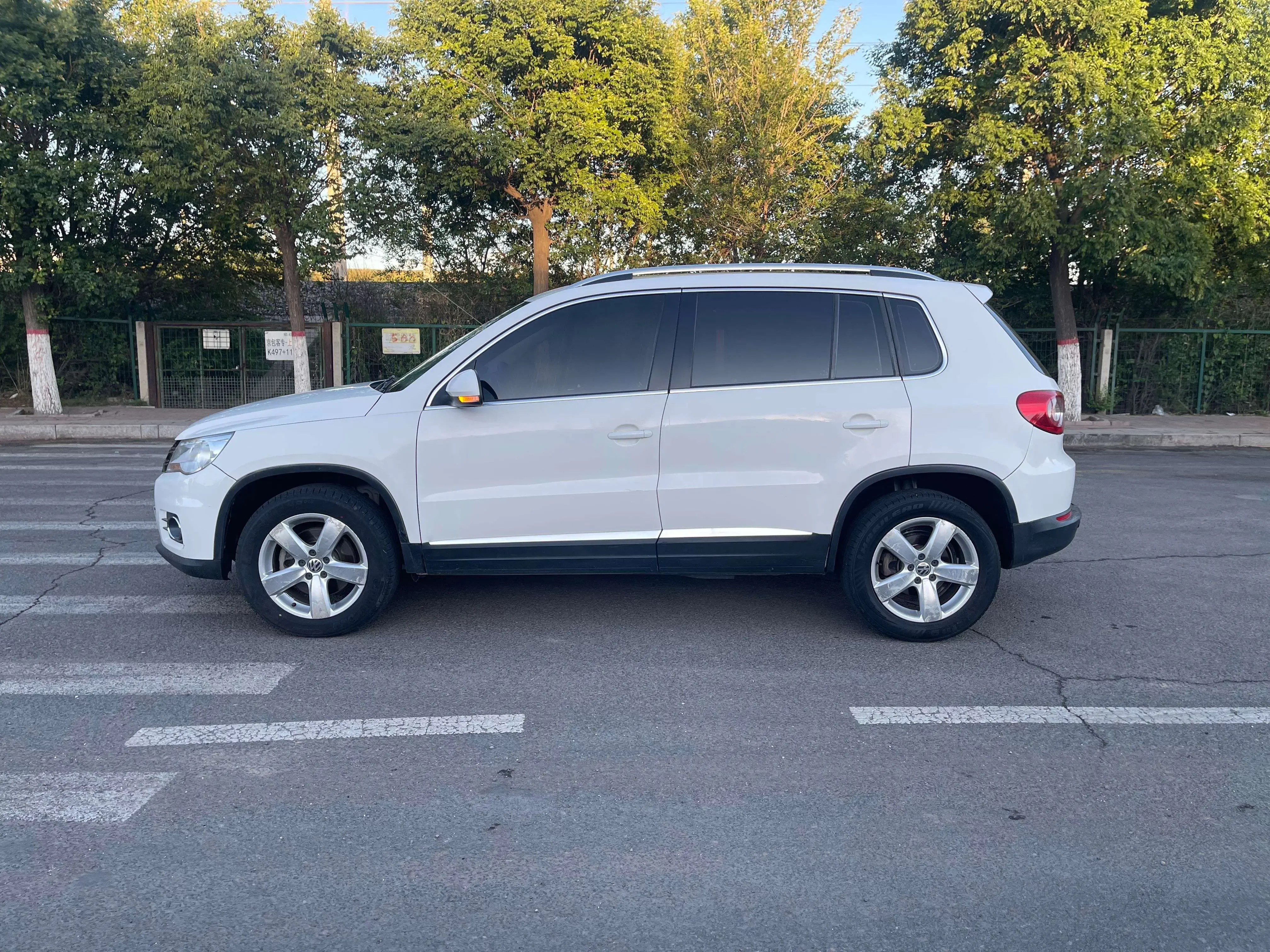 Volkswagen Tiguan (Tharu)