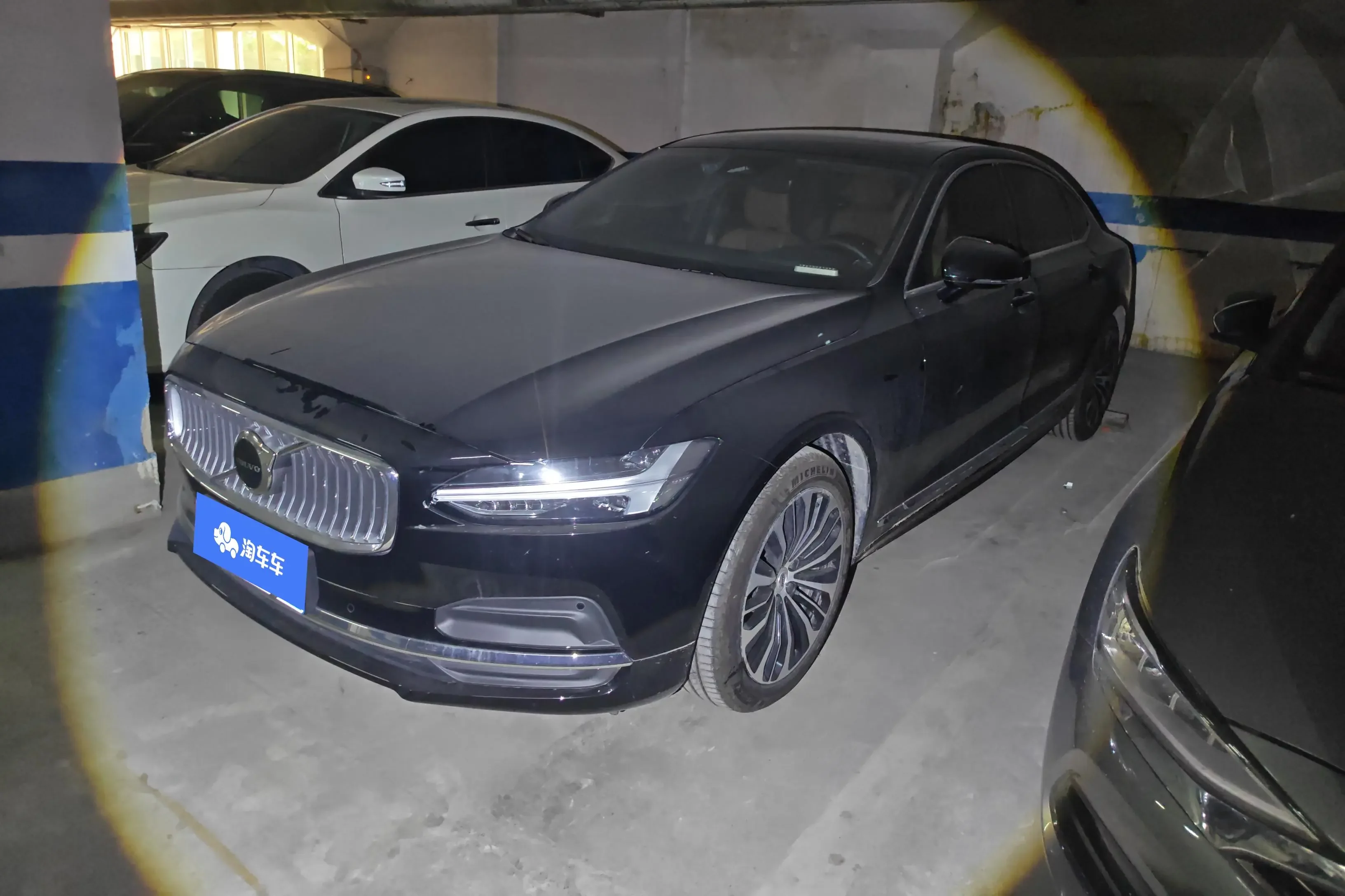 Volvo S90