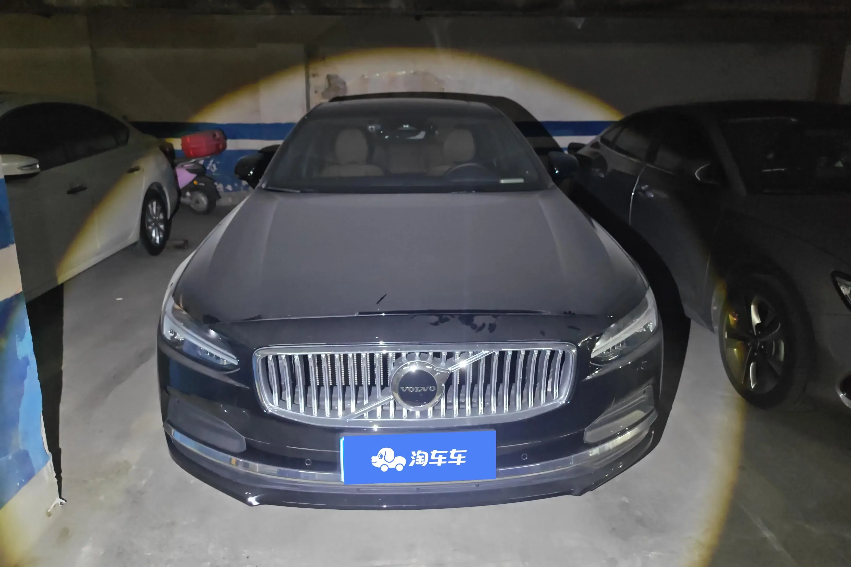 Volvo S90