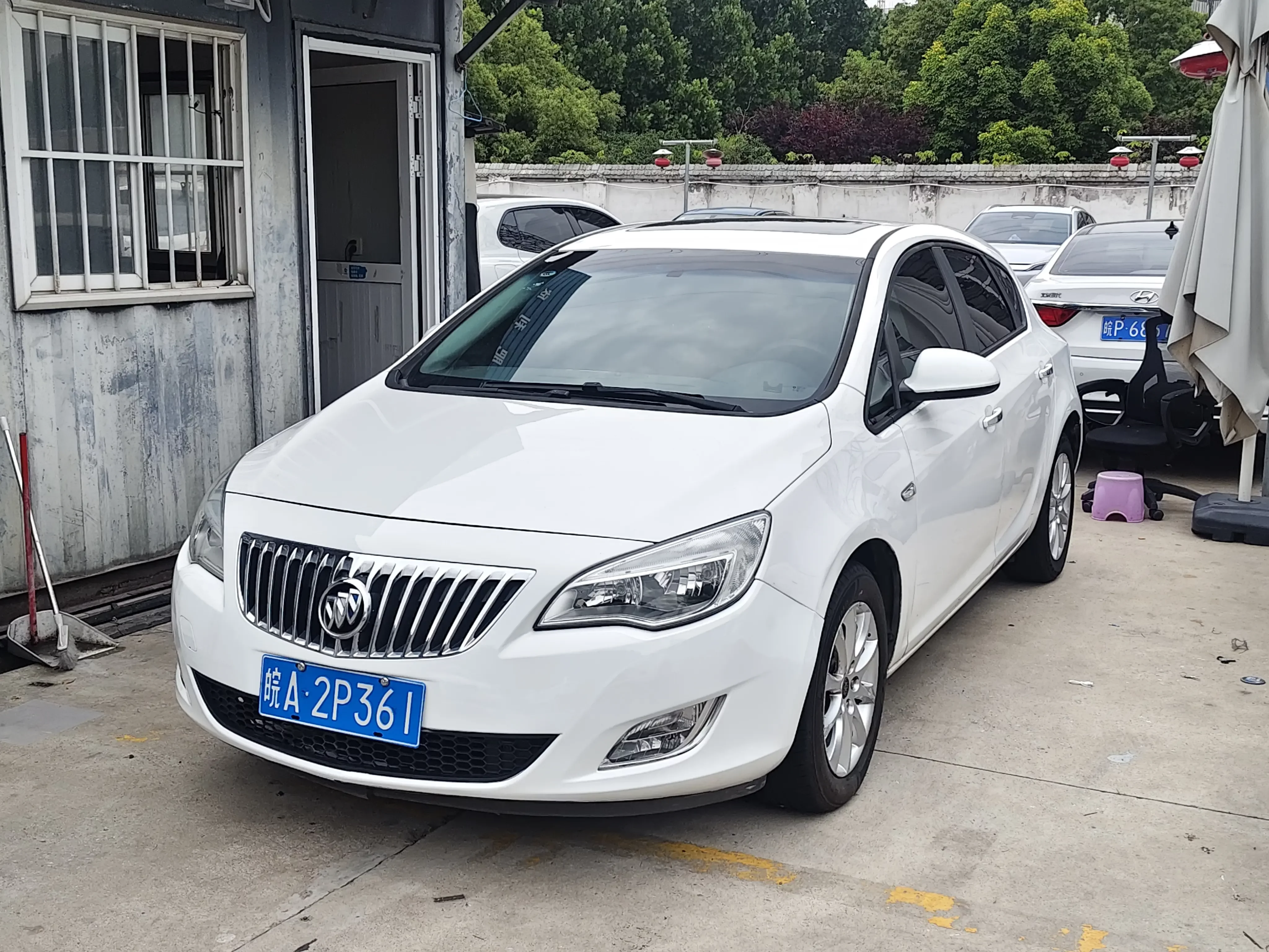 Buick Yinglang