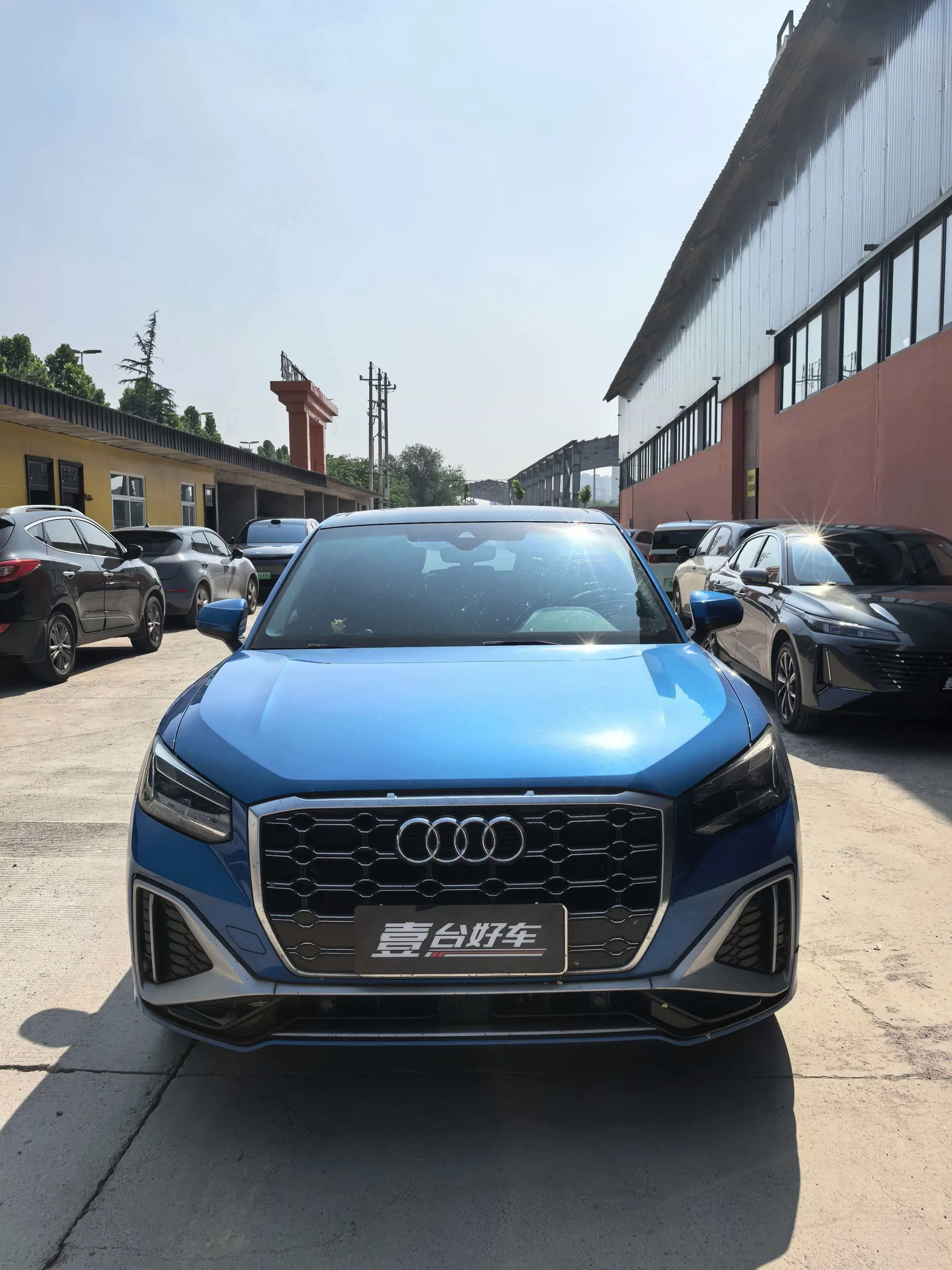 Audi Q2L