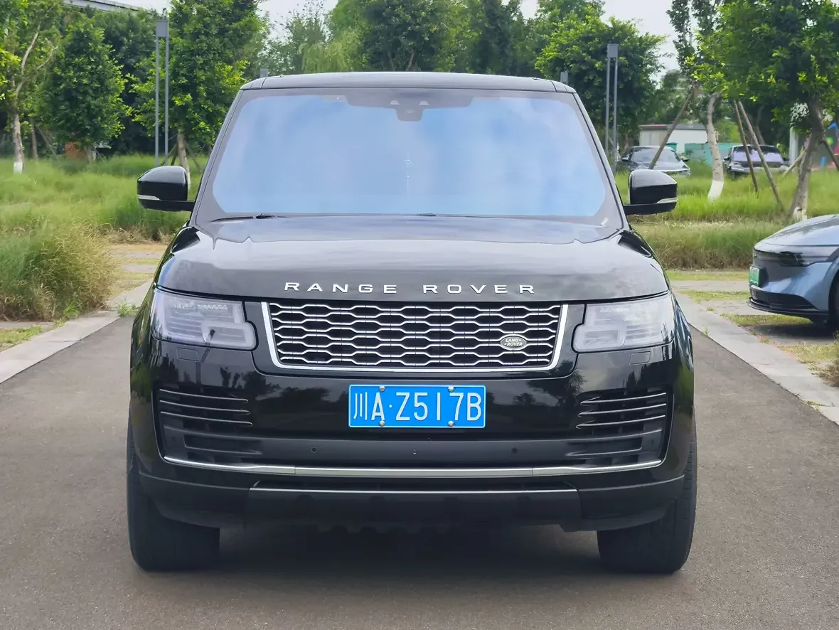 Land Rover range rover