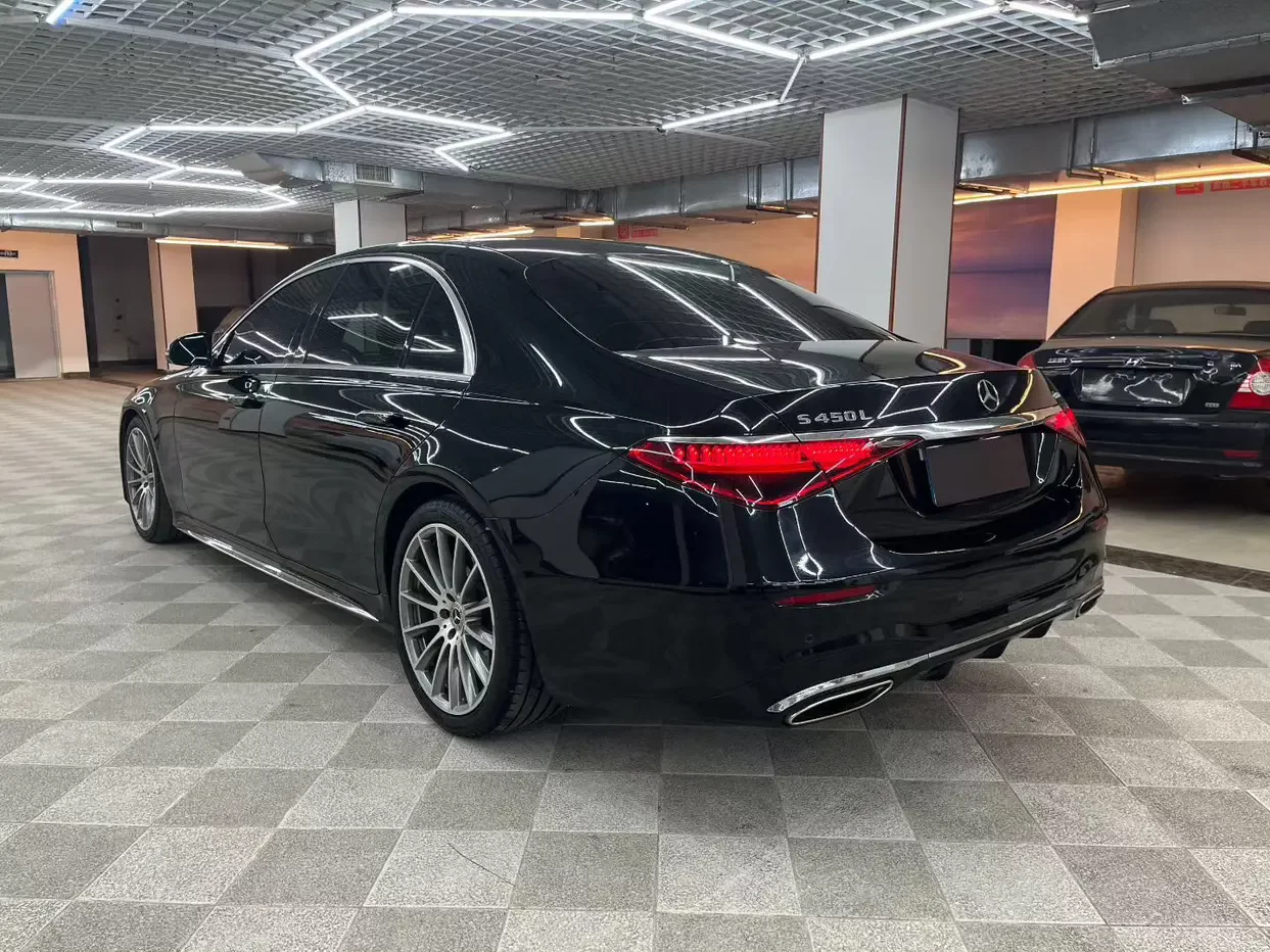 Mercedes-Benz S Class