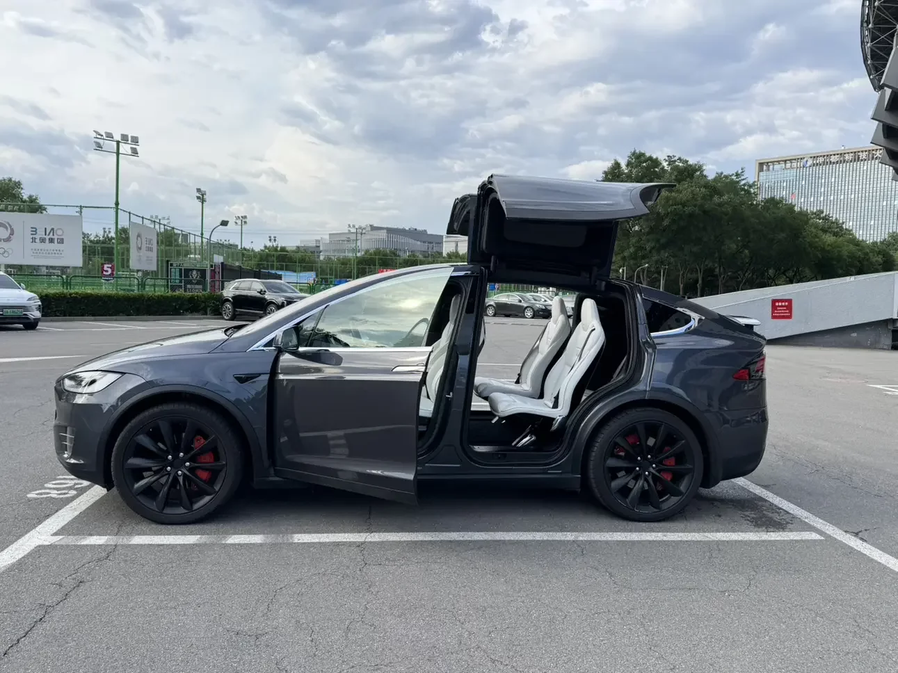Tesla Model X