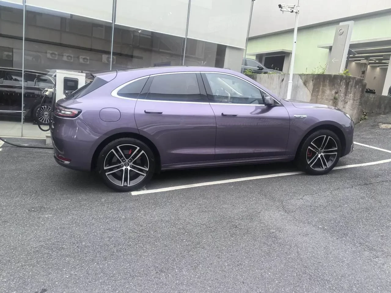 AITO M5