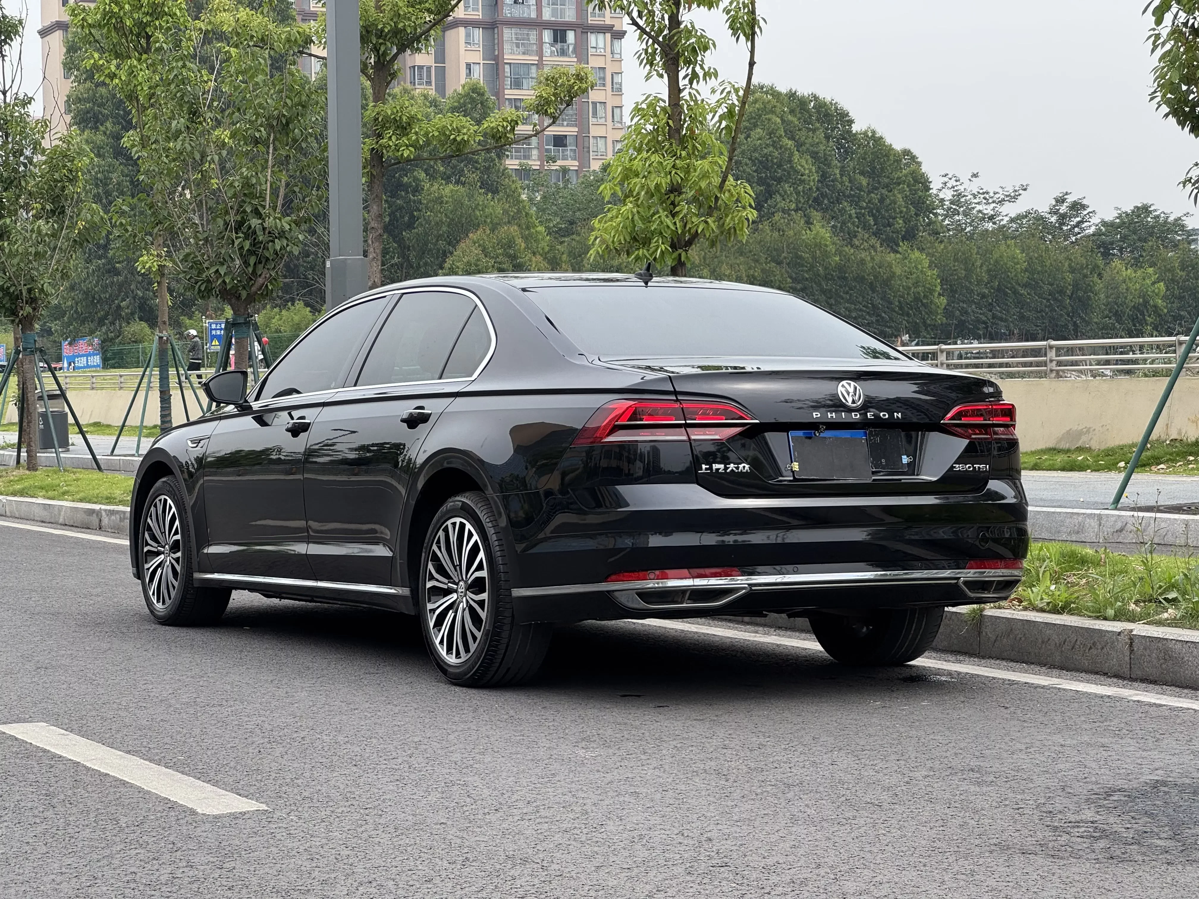 Volkswagen Hui Ang