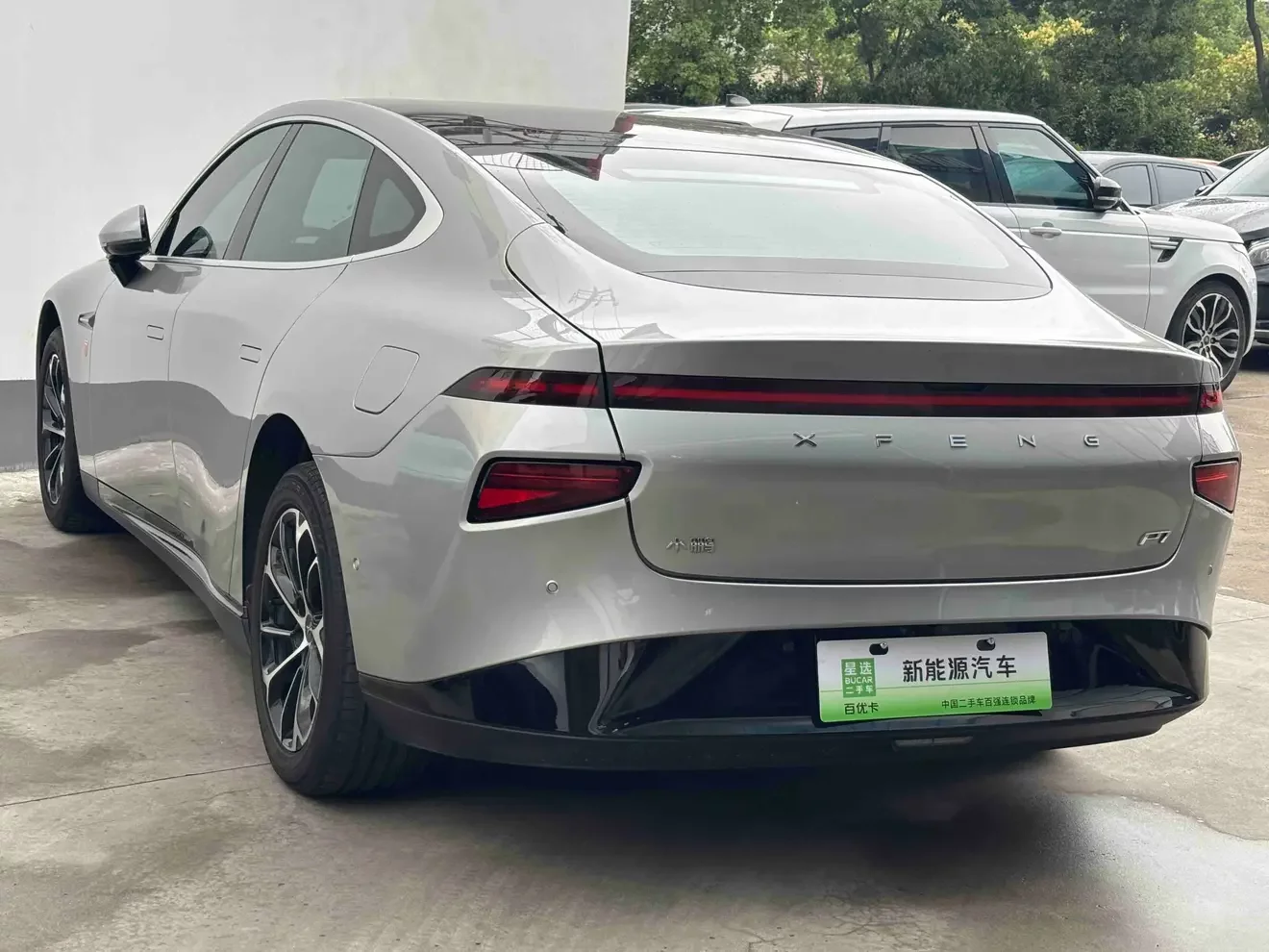Xpeng P7