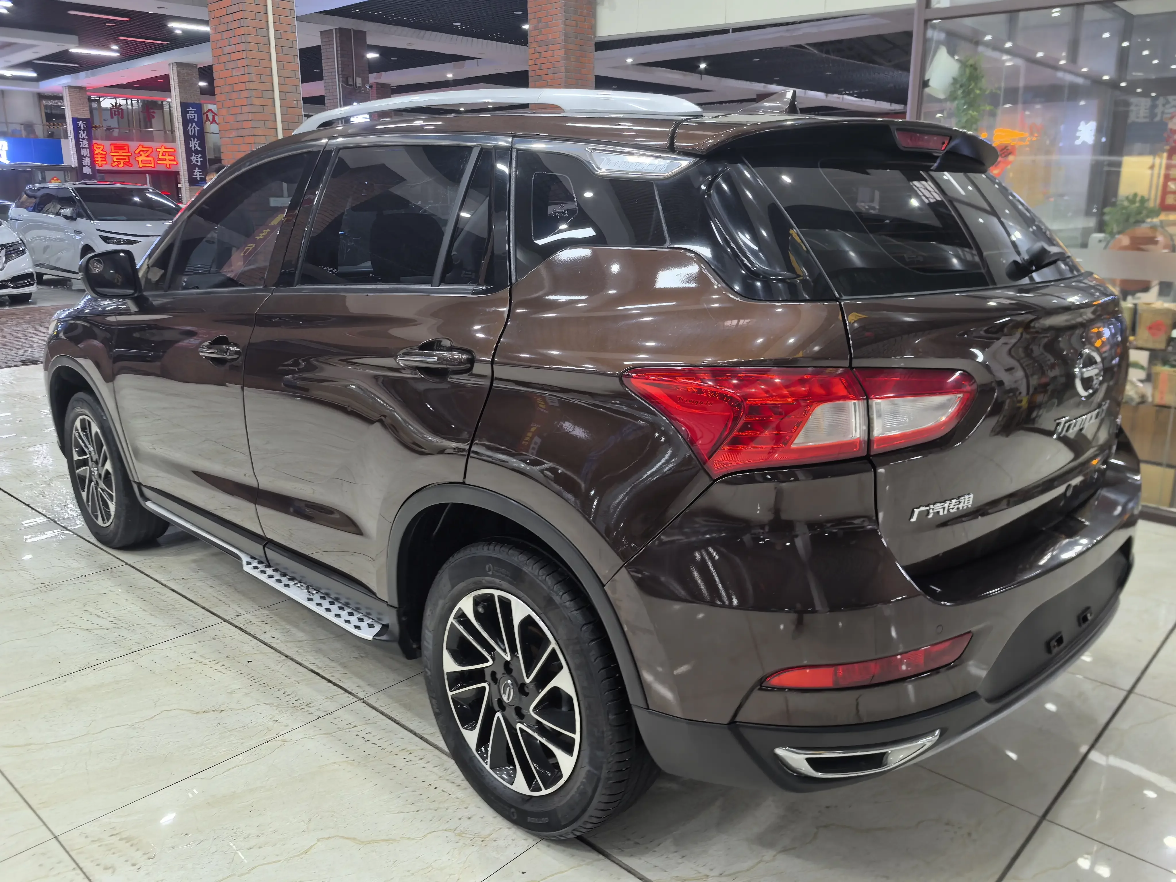 GAC Trumpchi GS4