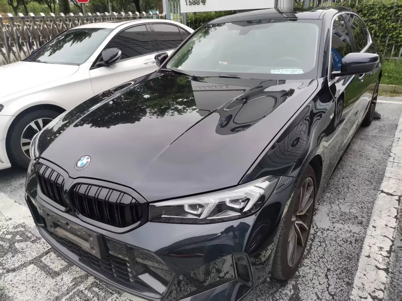 BMW 3-SERIES