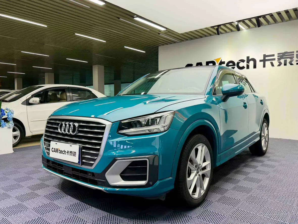 Audi Q2L