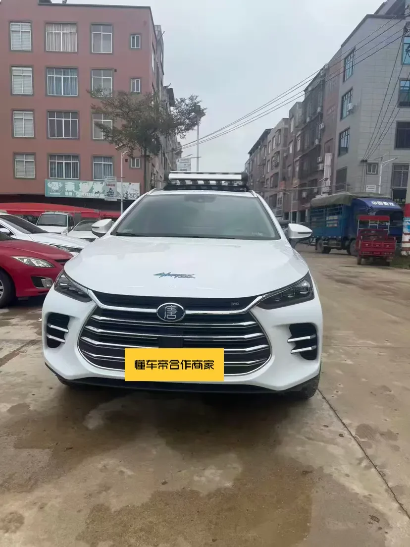 BYD Tang DM