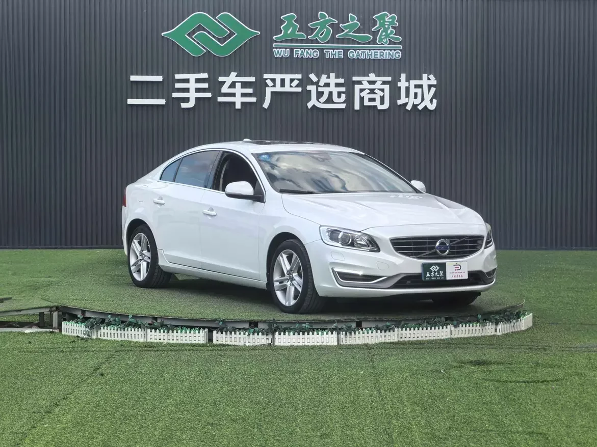 Volvo S60