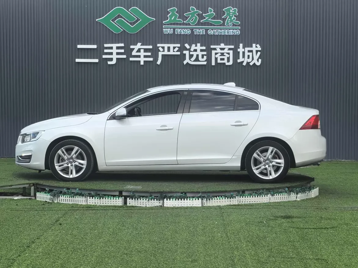 Volvo S60