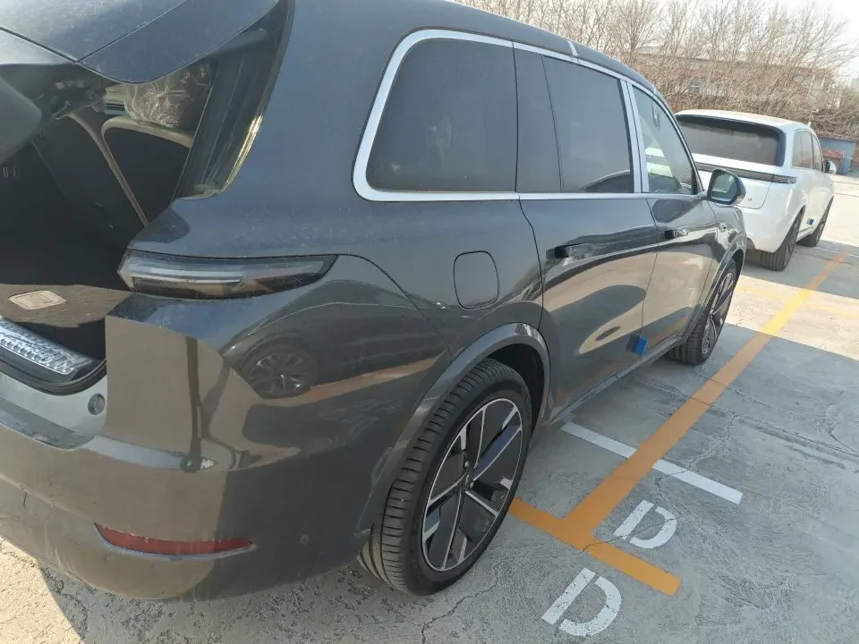 Lixiang L9
