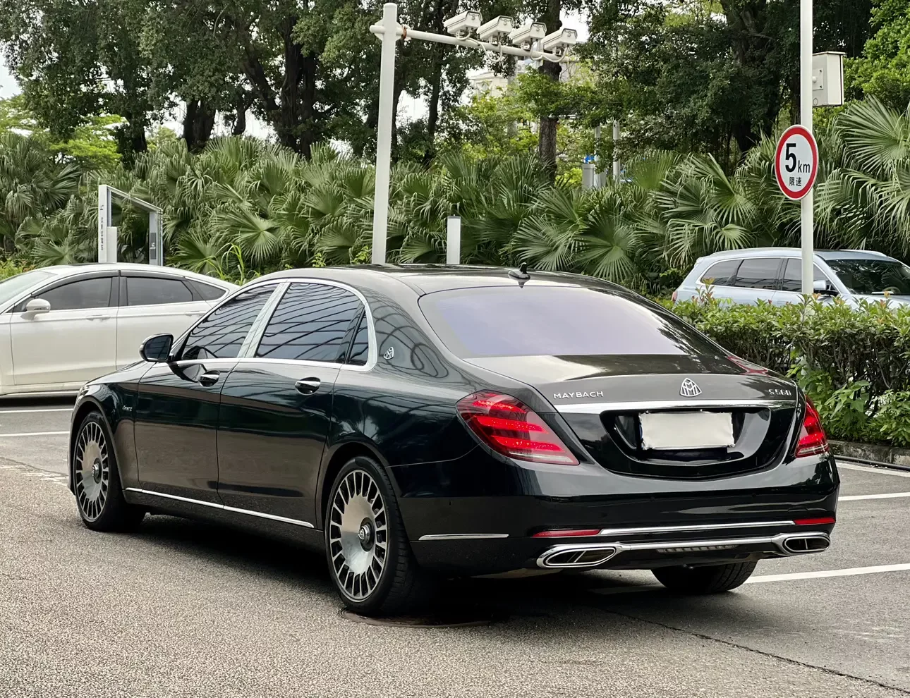 Mercedes-Benz Maybach S-Class