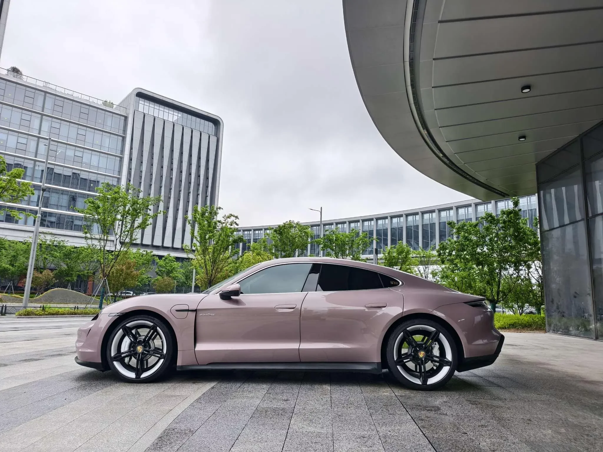 Porsche Taycan