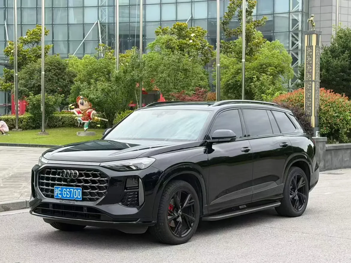 Audi Q6