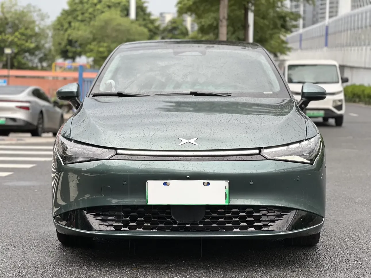 Xpeng P5