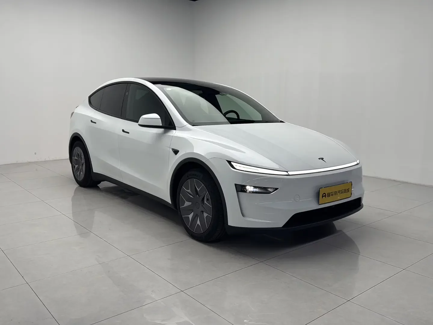 Tesla Model YL