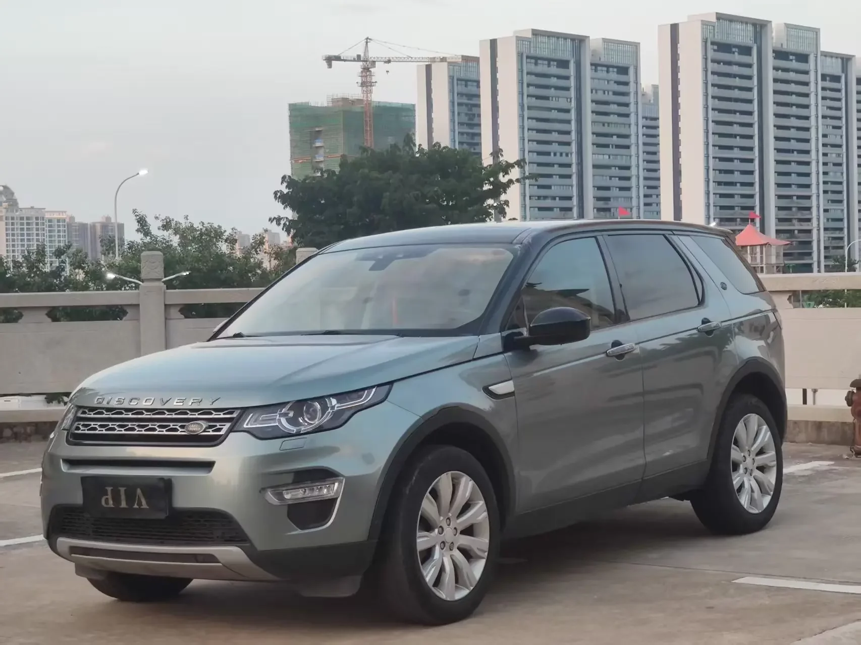 Land Rover Discovery  из Китая