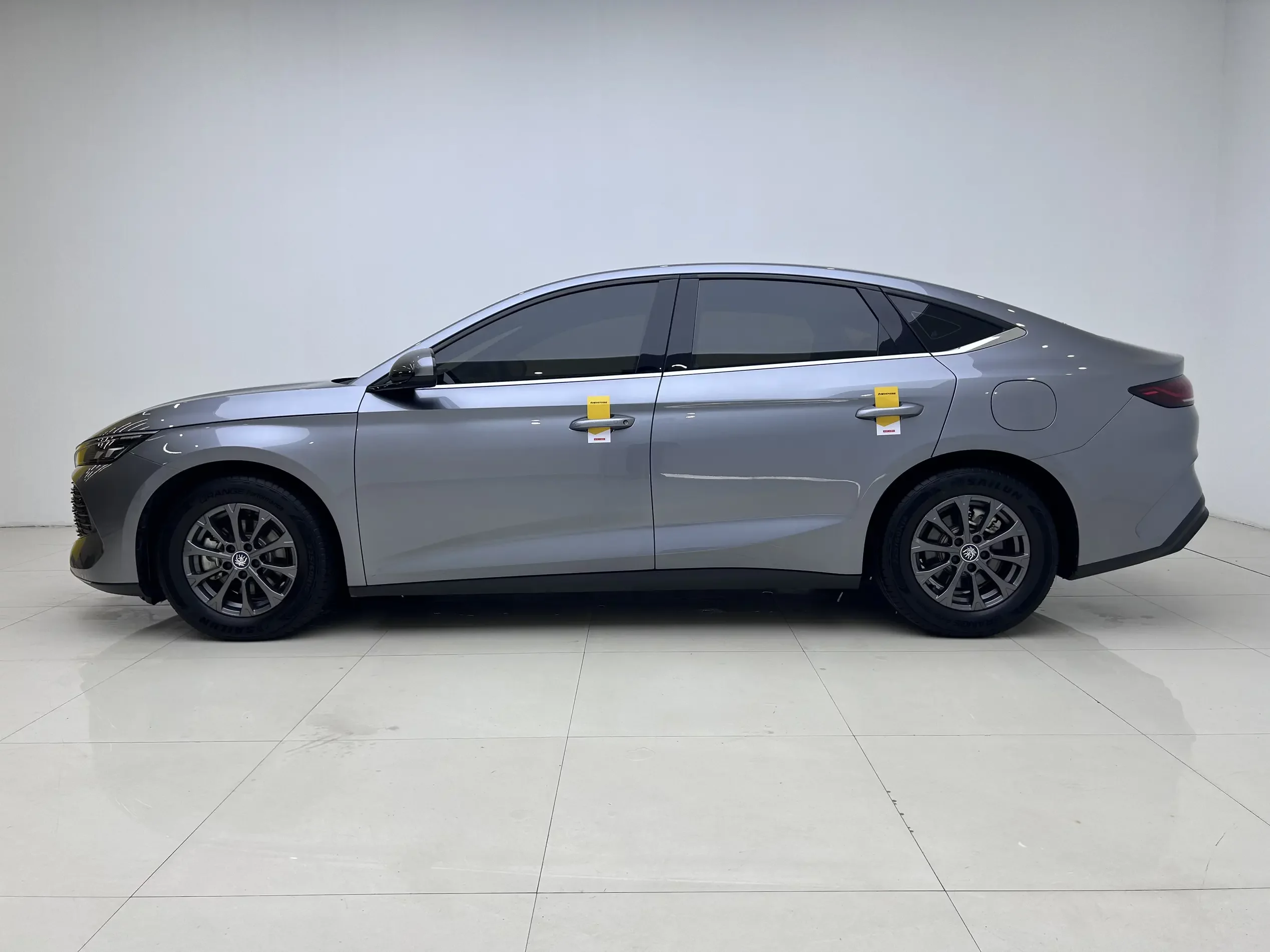 BYD Qin L DM
