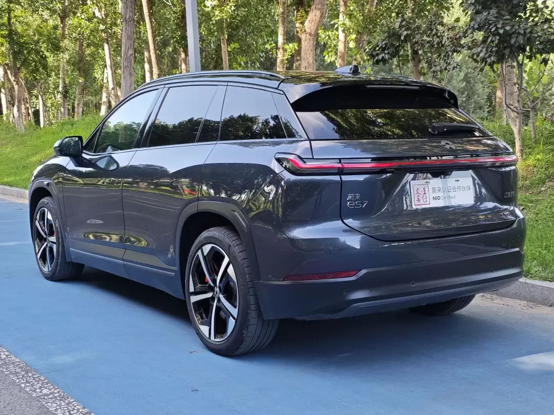 NIO ES7