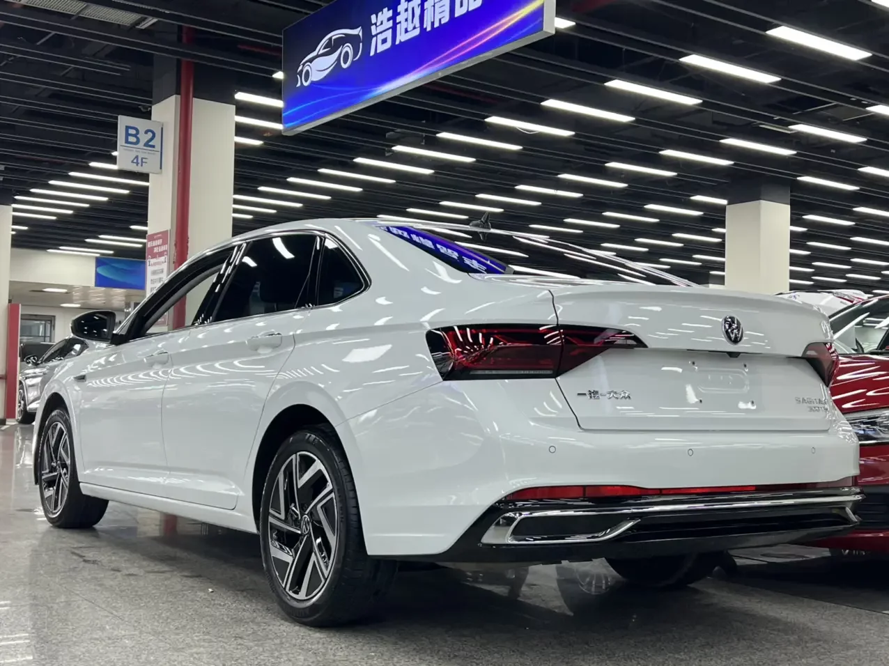 Volkswagen Sagitar