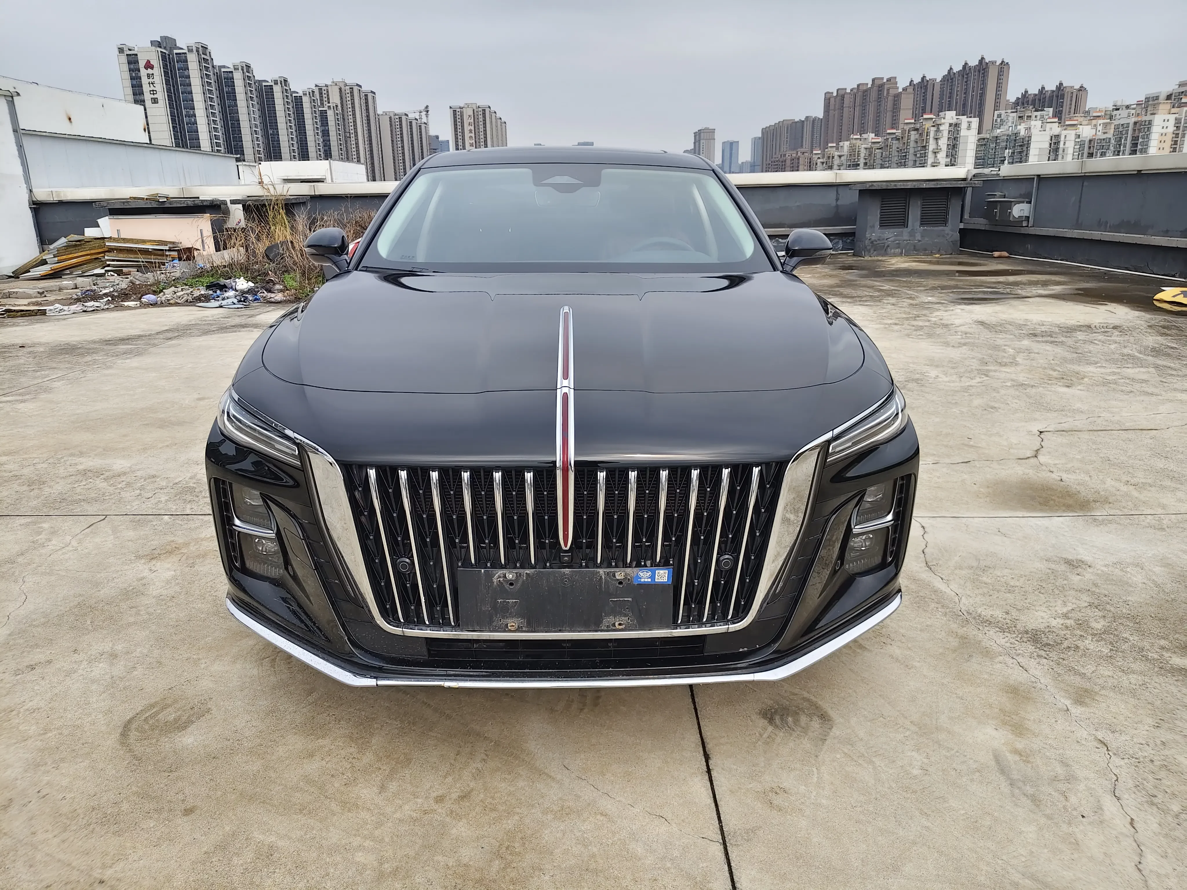 Hongqi H5