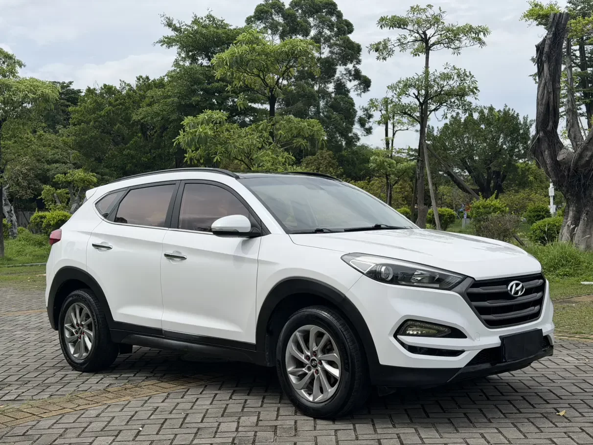 Hyundai Tucson L