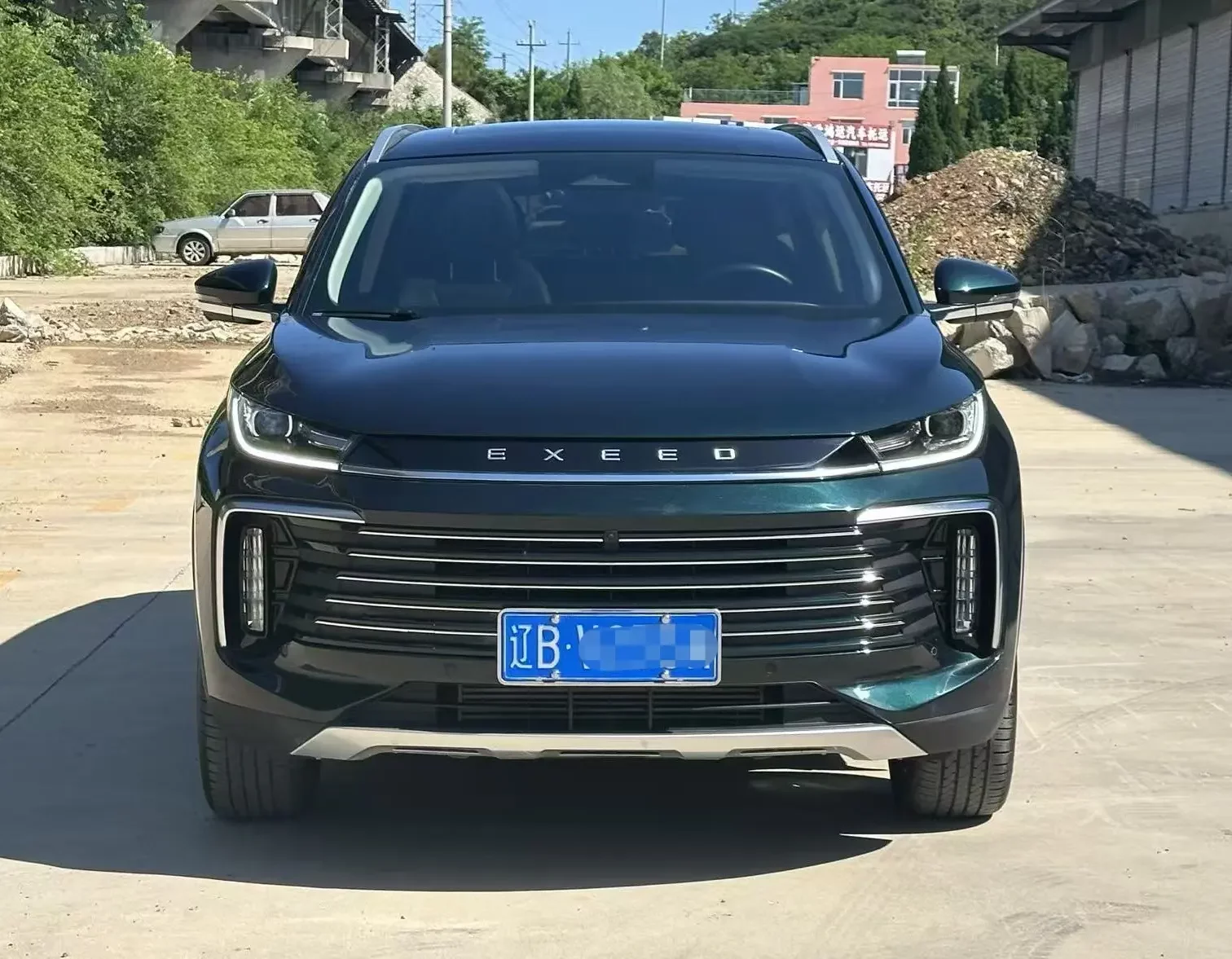 Exeed TXL
