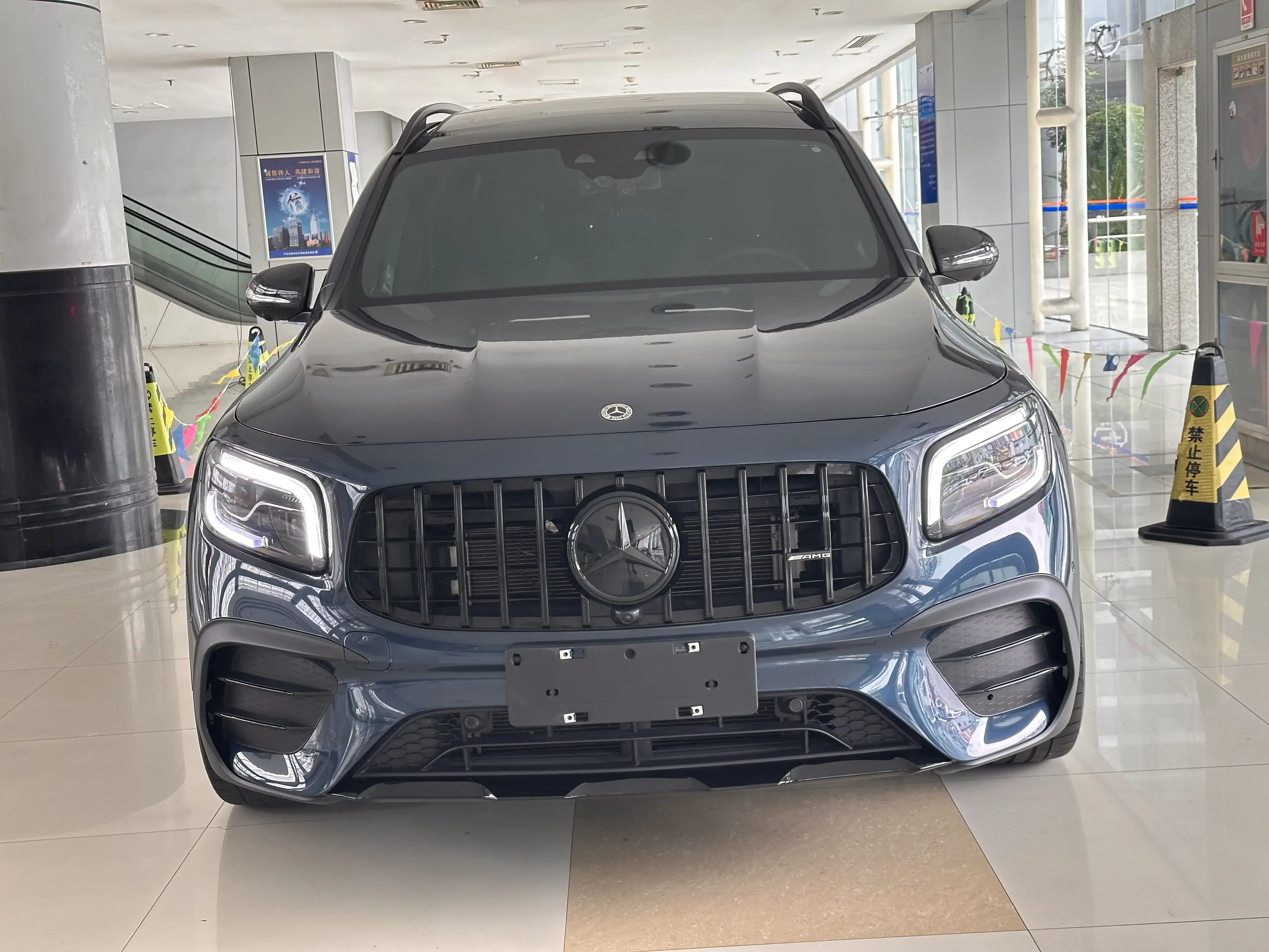 Mercedes-Benz GLB AMG