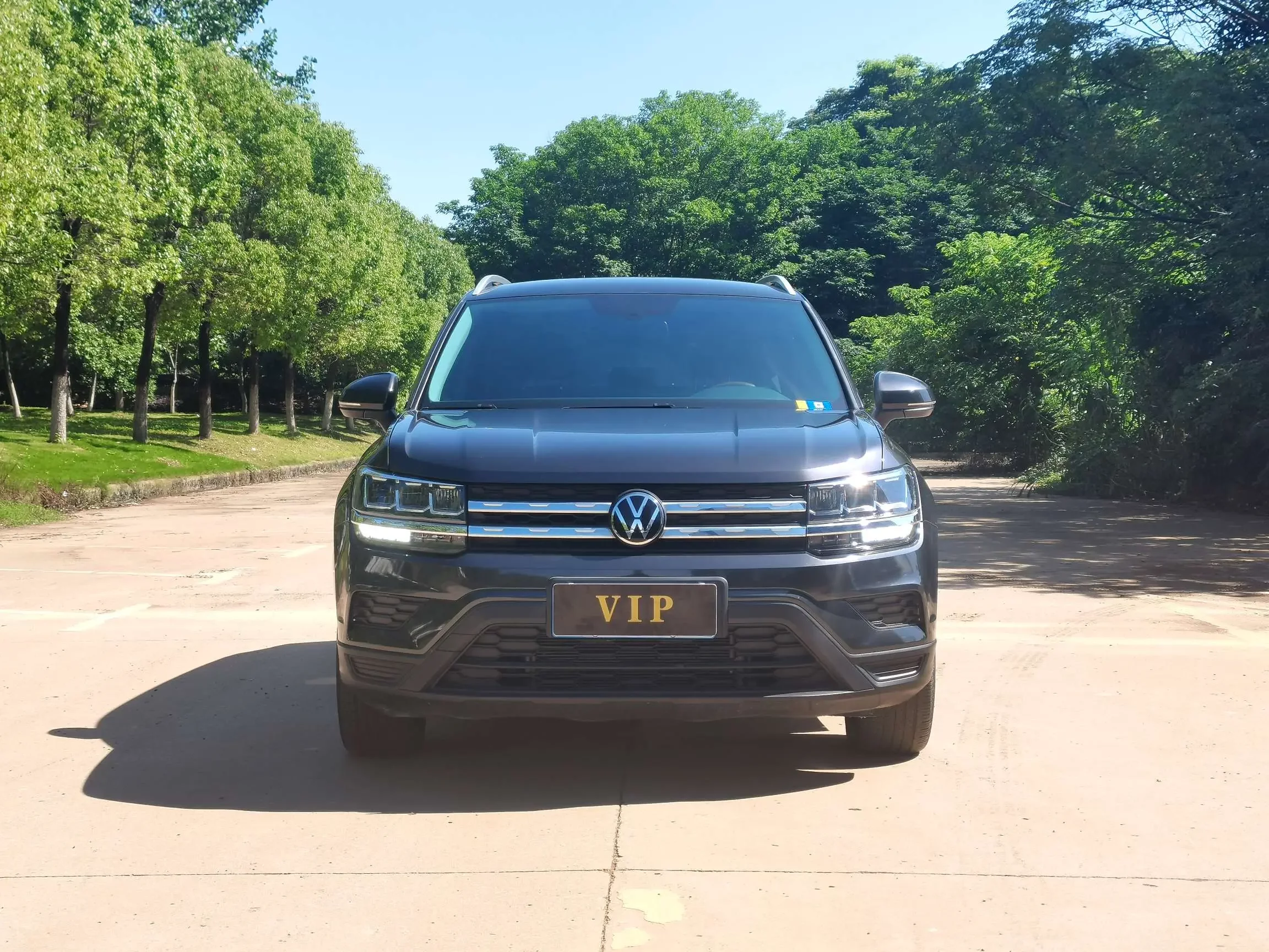 Volkswagen Tharu