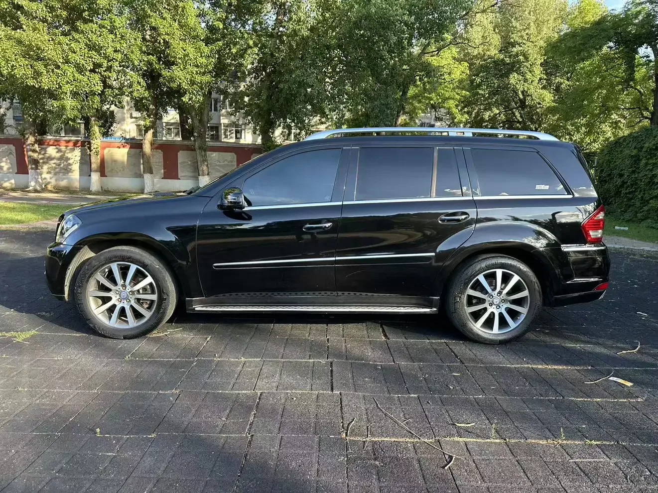 Mercedes-Benz GL Class