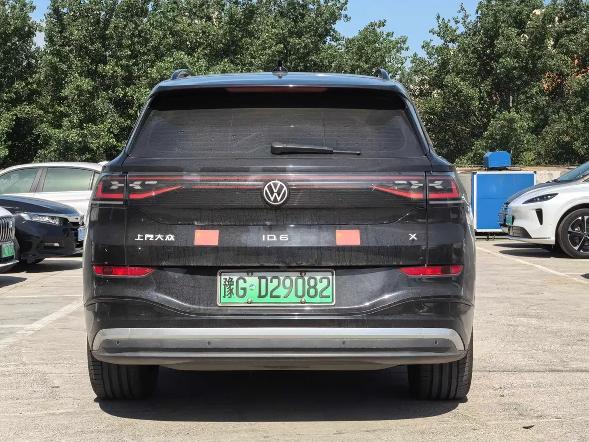 Volkswagen ID.6X