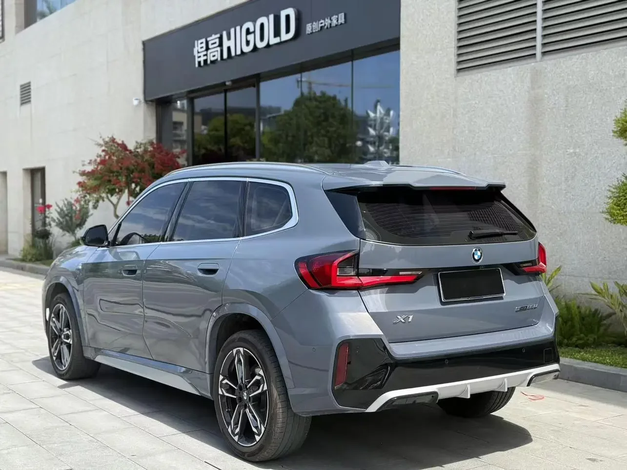 BMW X1