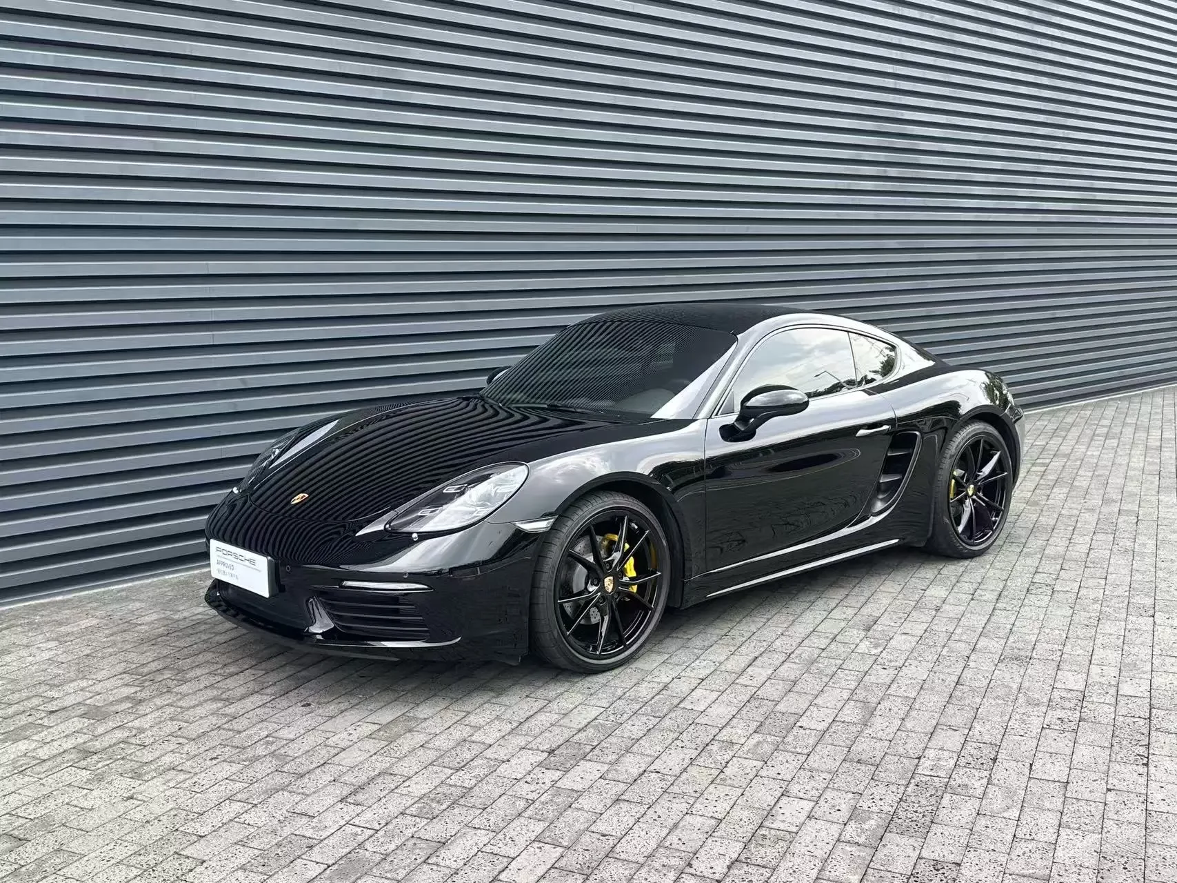 Porsche 718