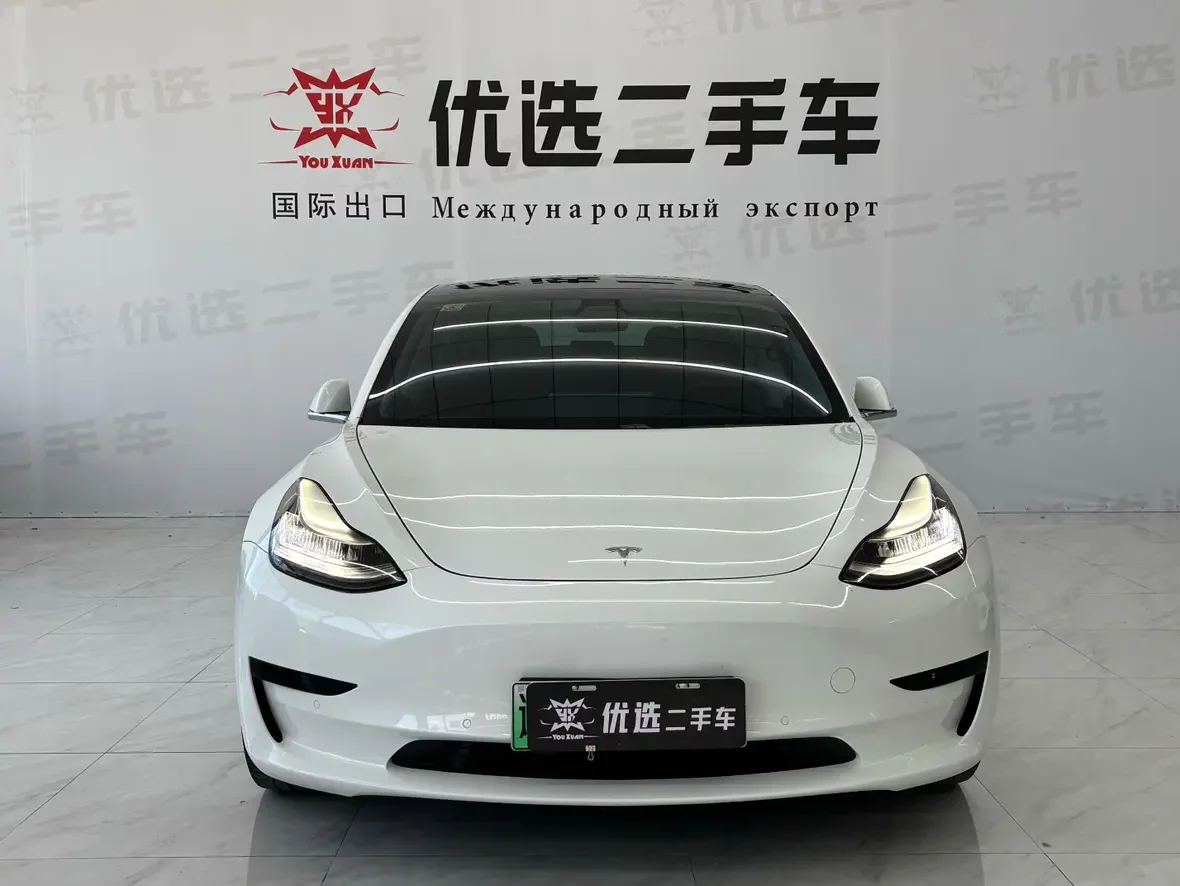 Tesla Model 3  из Китая