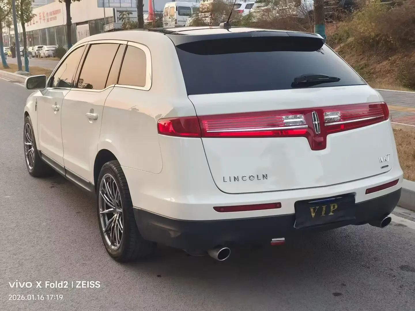 Lincoln MKT