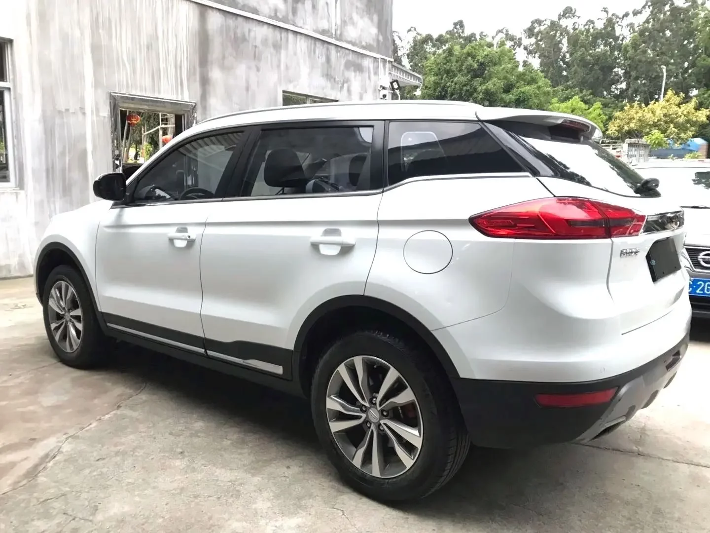 Geely Atlas