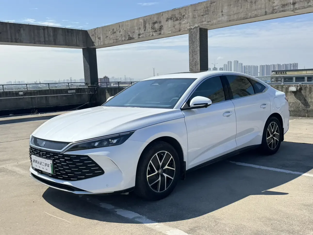 BYD Qin L DM