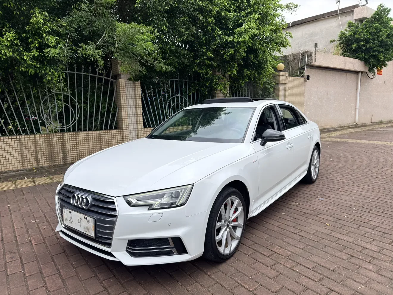 Audi A4L