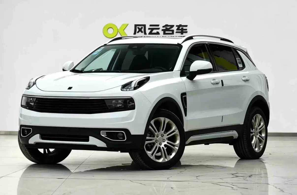 Lynk & Co 01