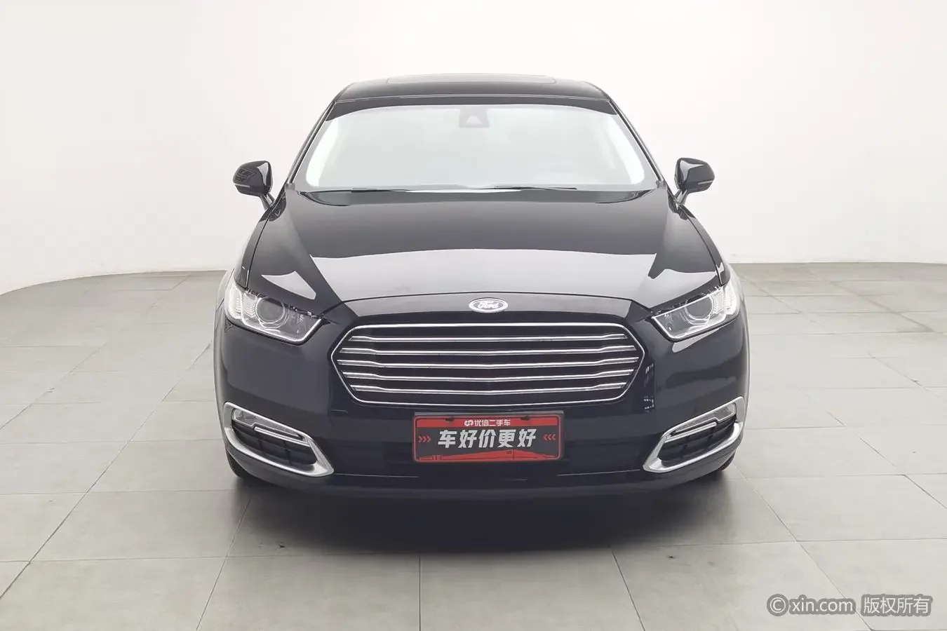 Ford Taurus