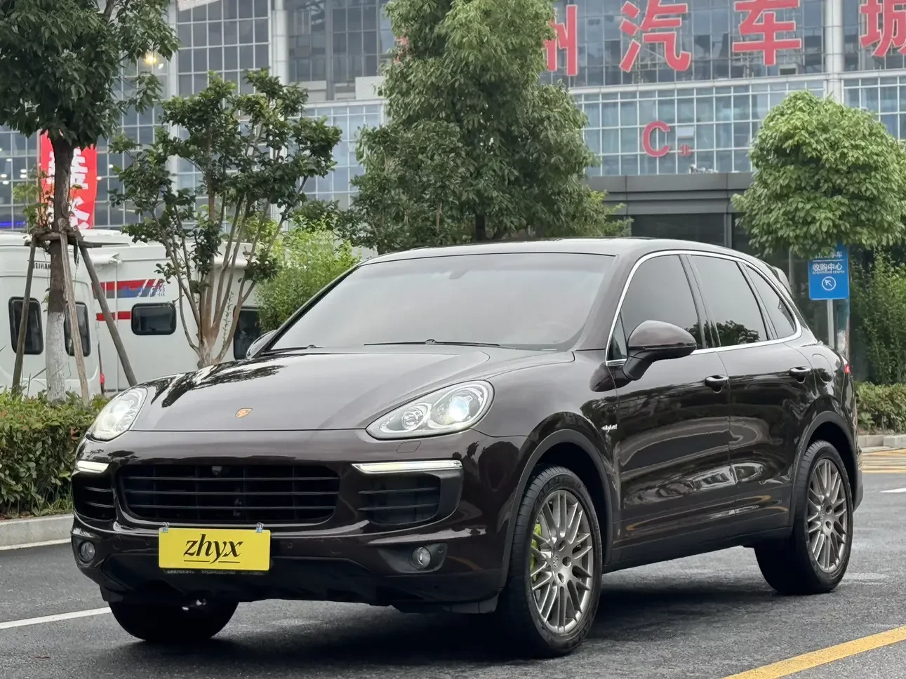 Porsche Cayenne E-Hybrid