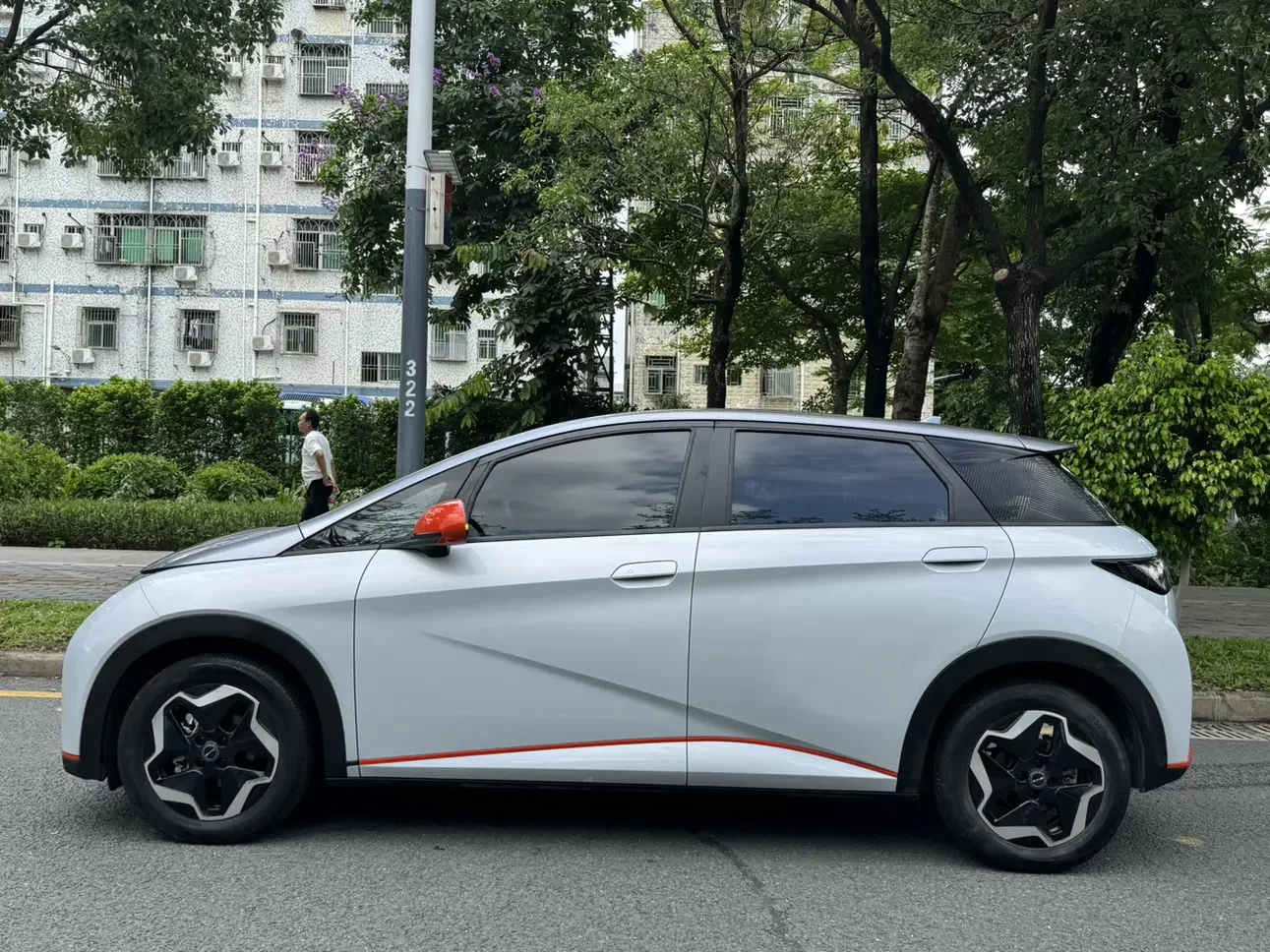 BYD dolphin