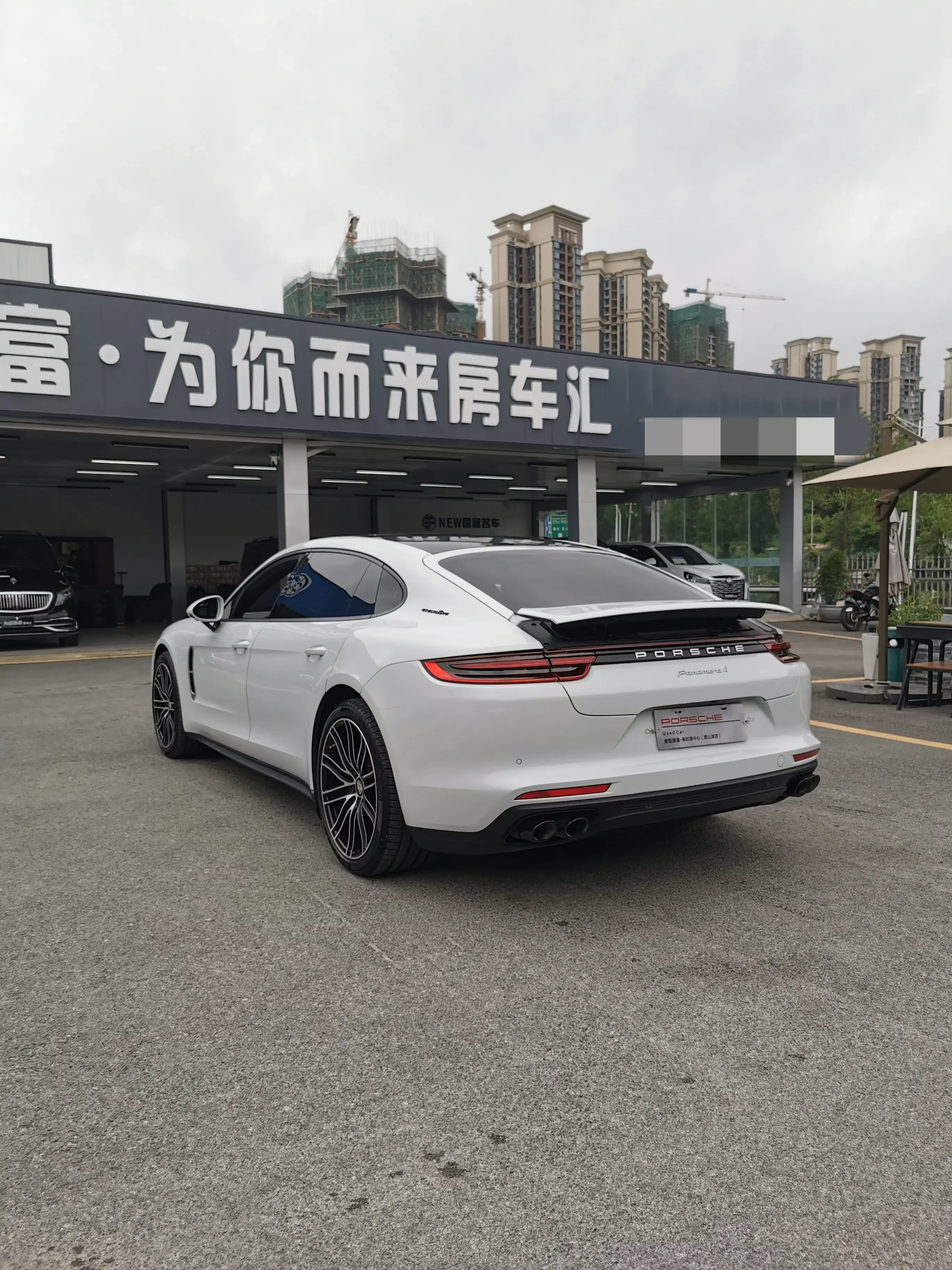 Porsche Panamera