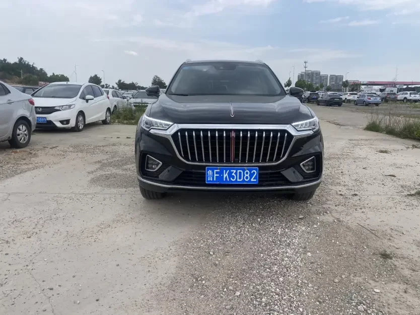 Hongqi HS5
